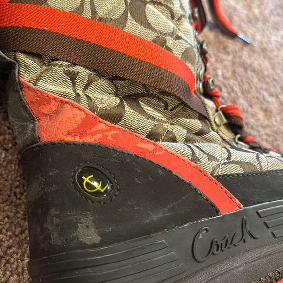 Coach winter boots. Size 7.5M. Above the calf. - Picture 11 of 13
